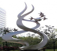城市景觀雕塑的設計有哪三個重要的元素？制作要求又是什么？